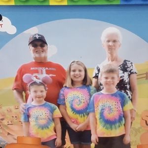 Meet your Posher, Larry